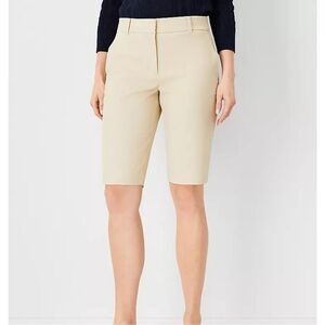 NWT ANN TAYLOR The Boardwalk Short Cream Curvy Fit Size 6P